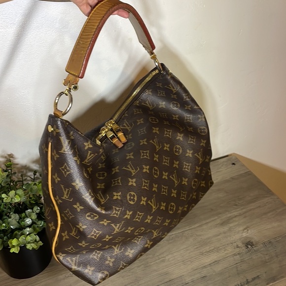 Sully mm - Picture 10 of 17